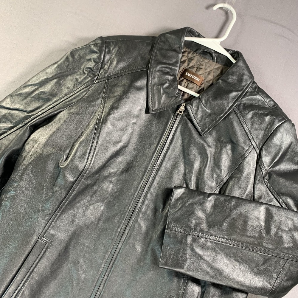 Danier‎ Jacket Womens Large Black Genuine Leather Quilted Lined Zip Mid Length